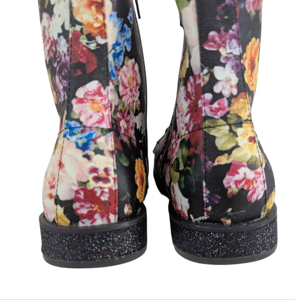 Mia Kids Big Girl's Giuletta Boots Lace Up Black Multi Floral...Size 5